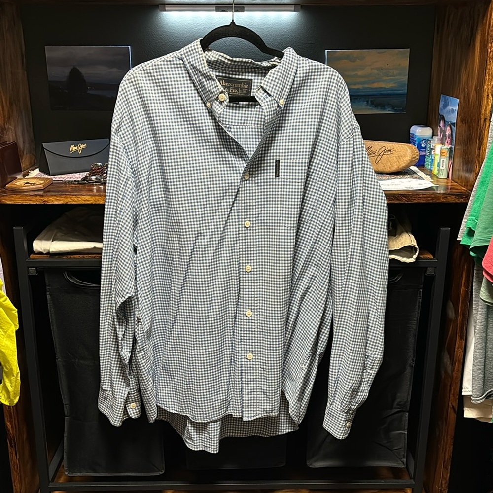 Men’s XL Abercrombie men’s blue check shirt